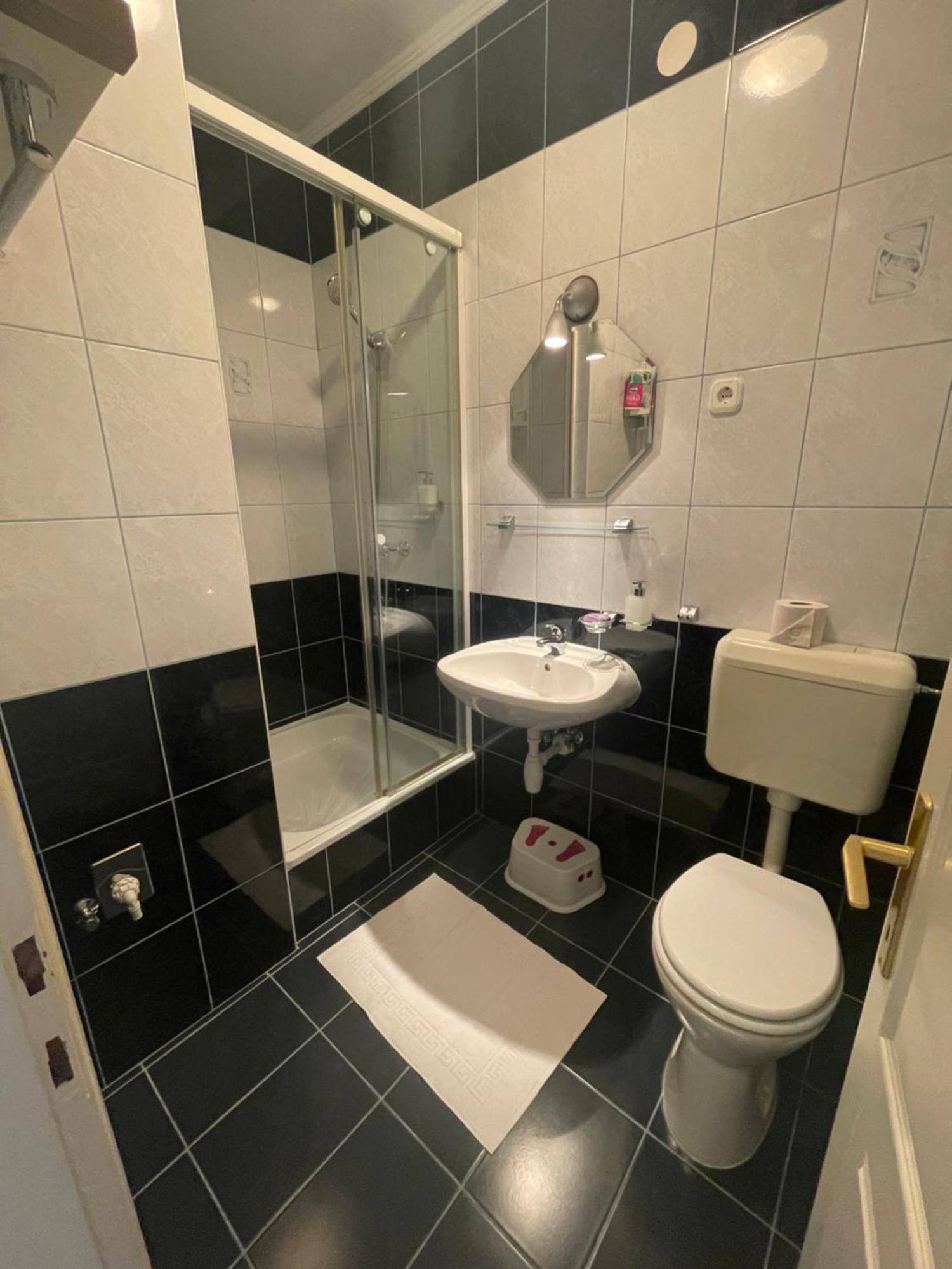 Vizparti Relax Apartman Siófok Exteriér fotografie